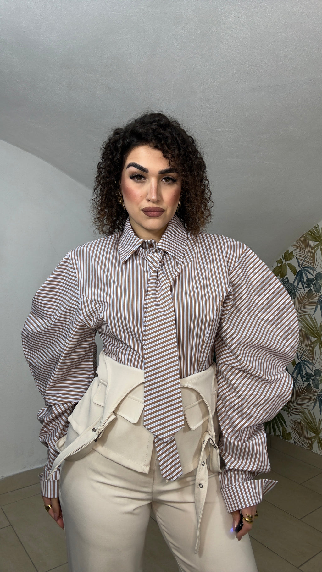 Camicia Man manica ballon con cravatta