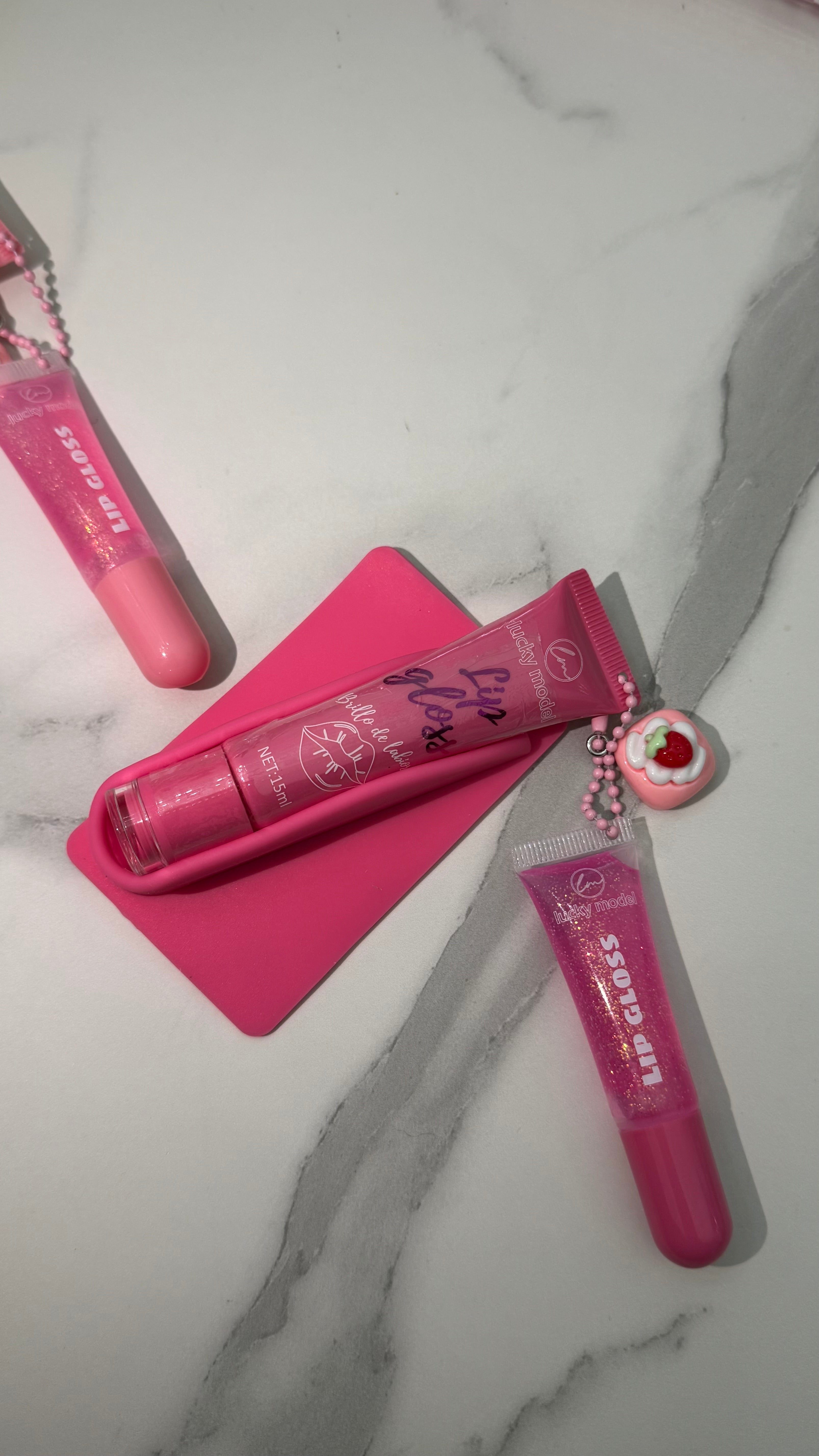 2 Lip Gloss Adesivo