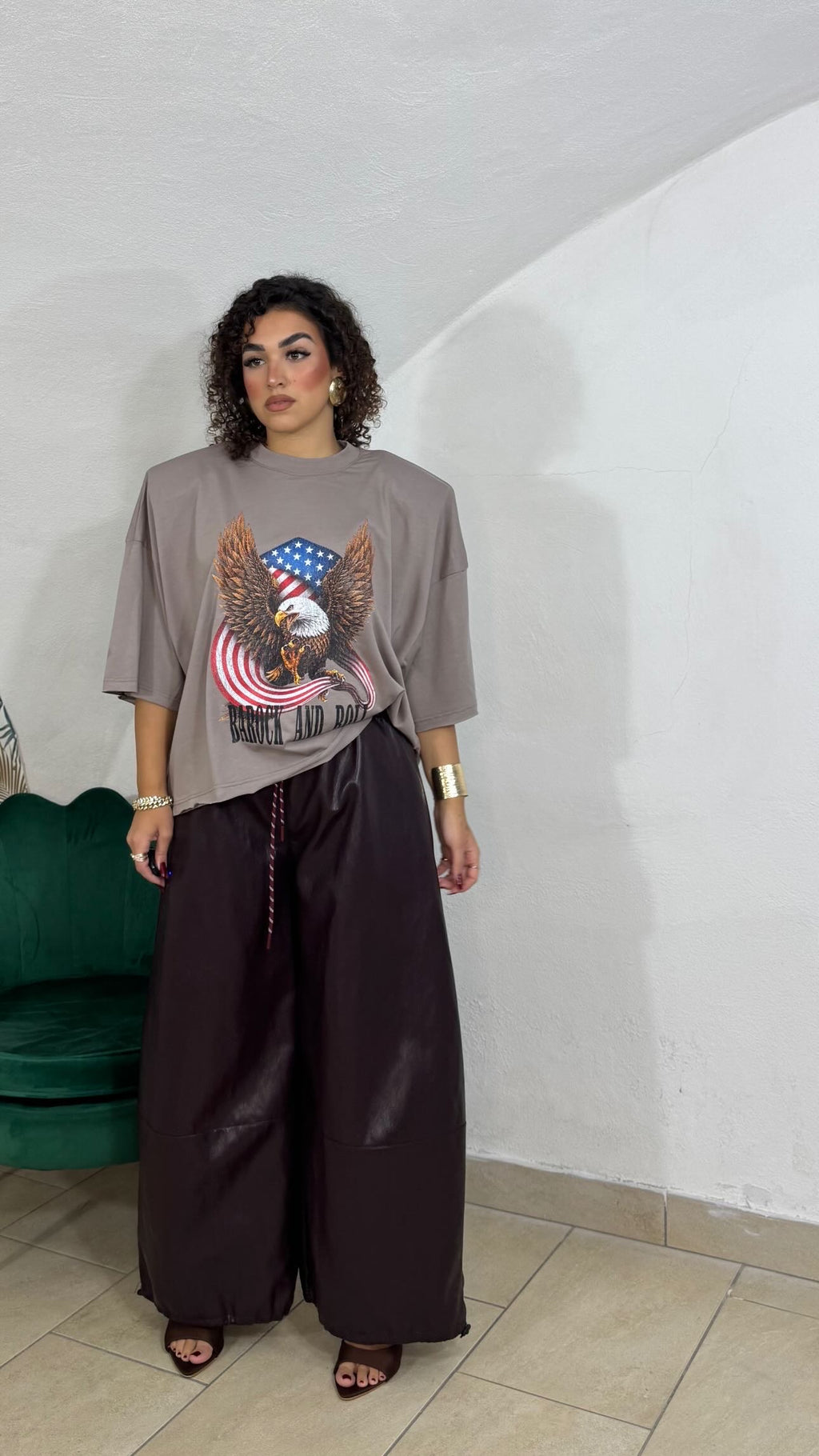T-shirt American
