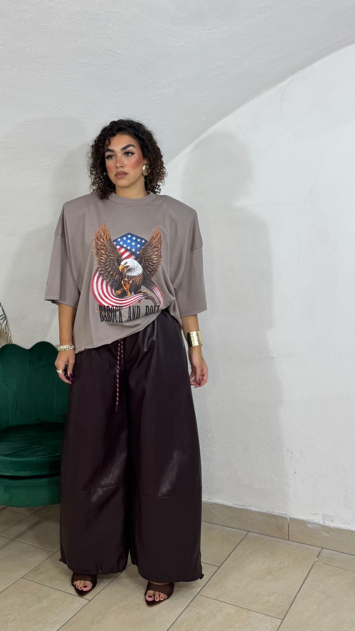 T-shirt American