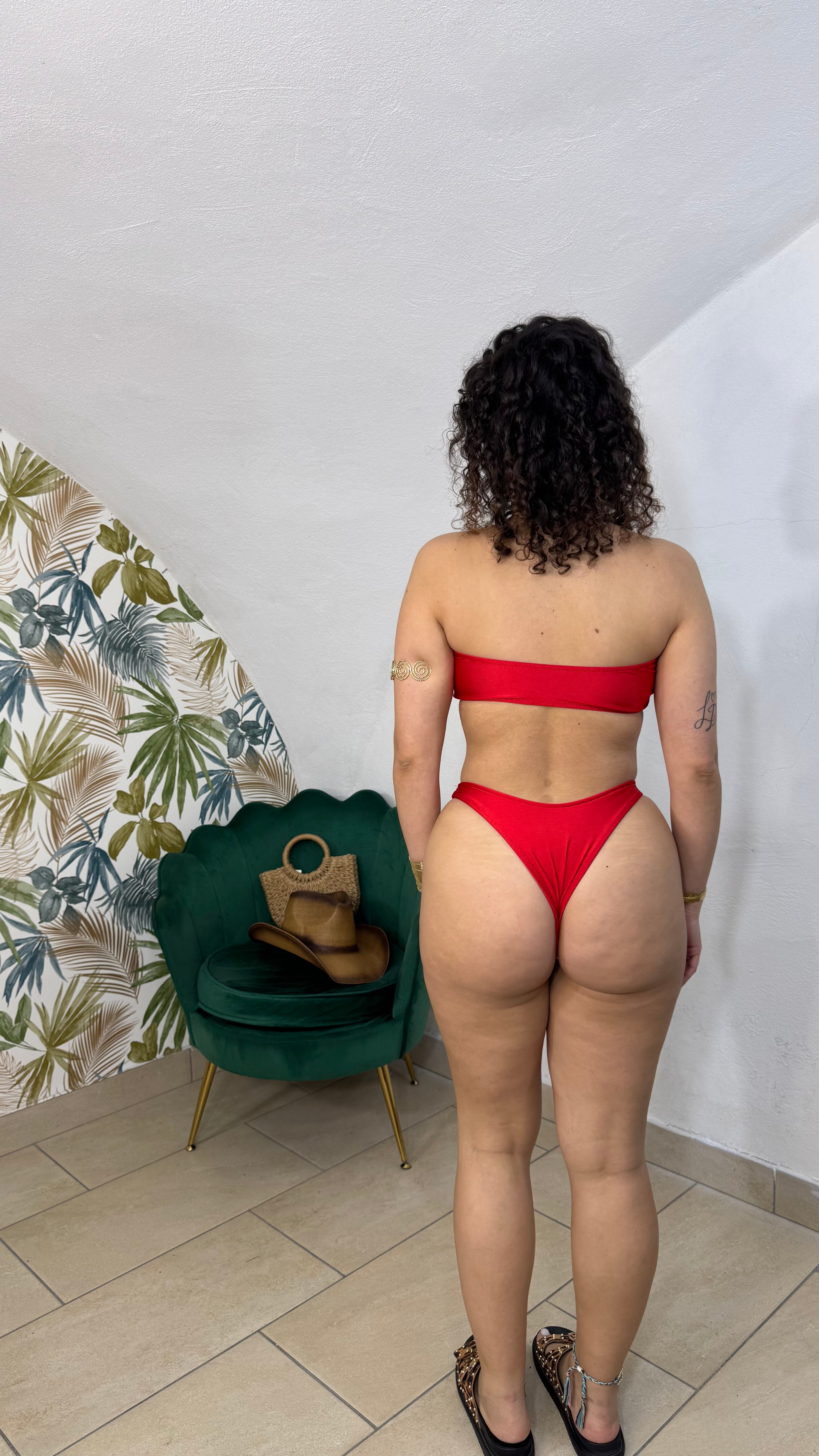 Bikini Rose