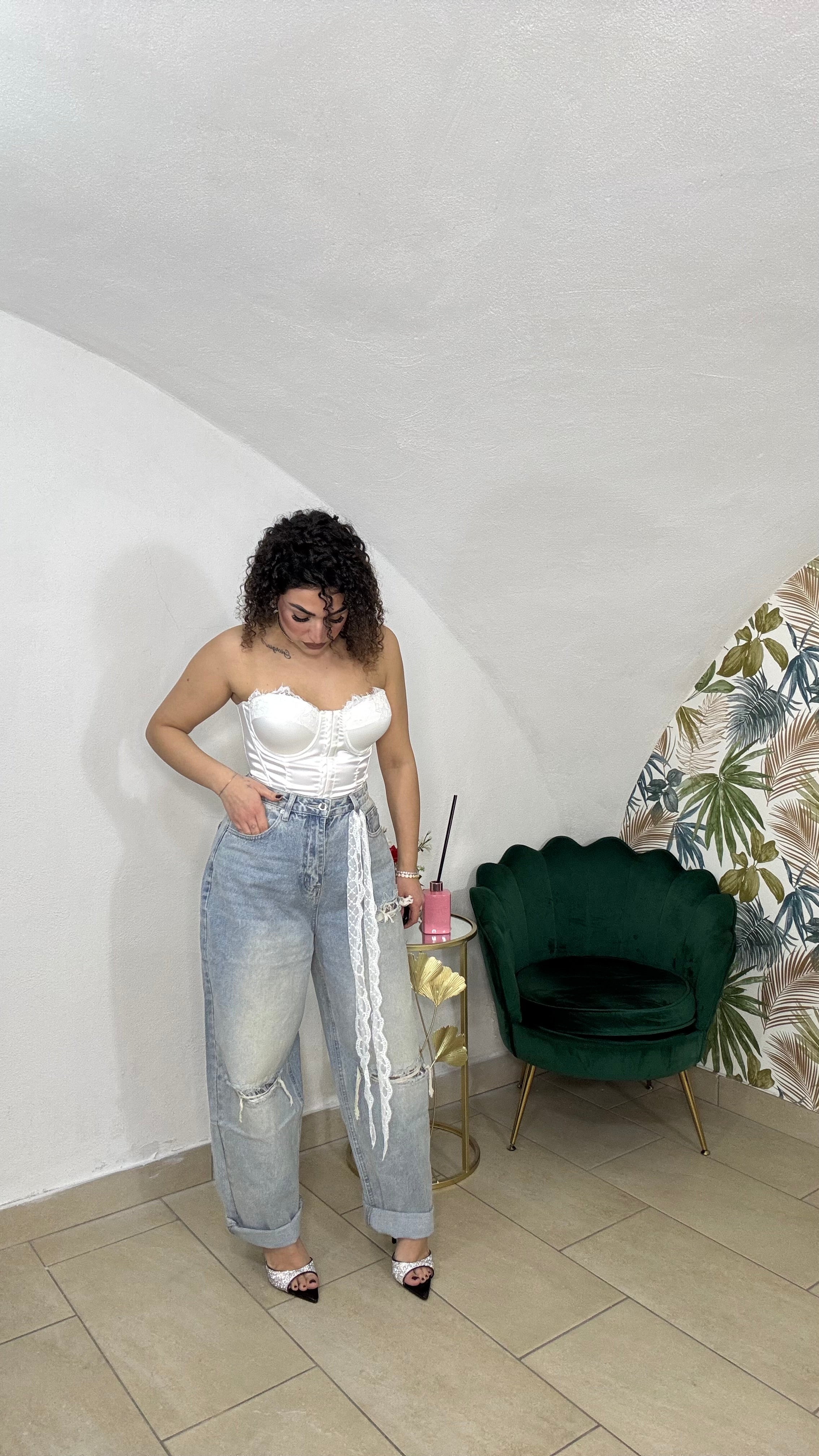 Jeans Con Strappi In Pizzo