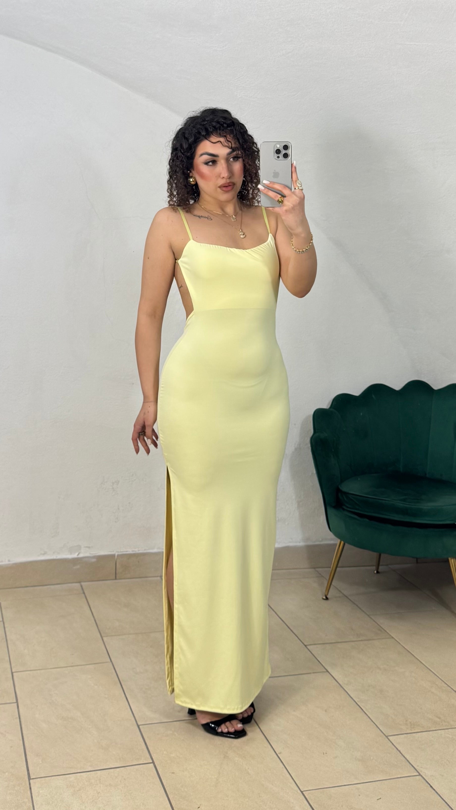 Dress in Lycra con scollo sul retro