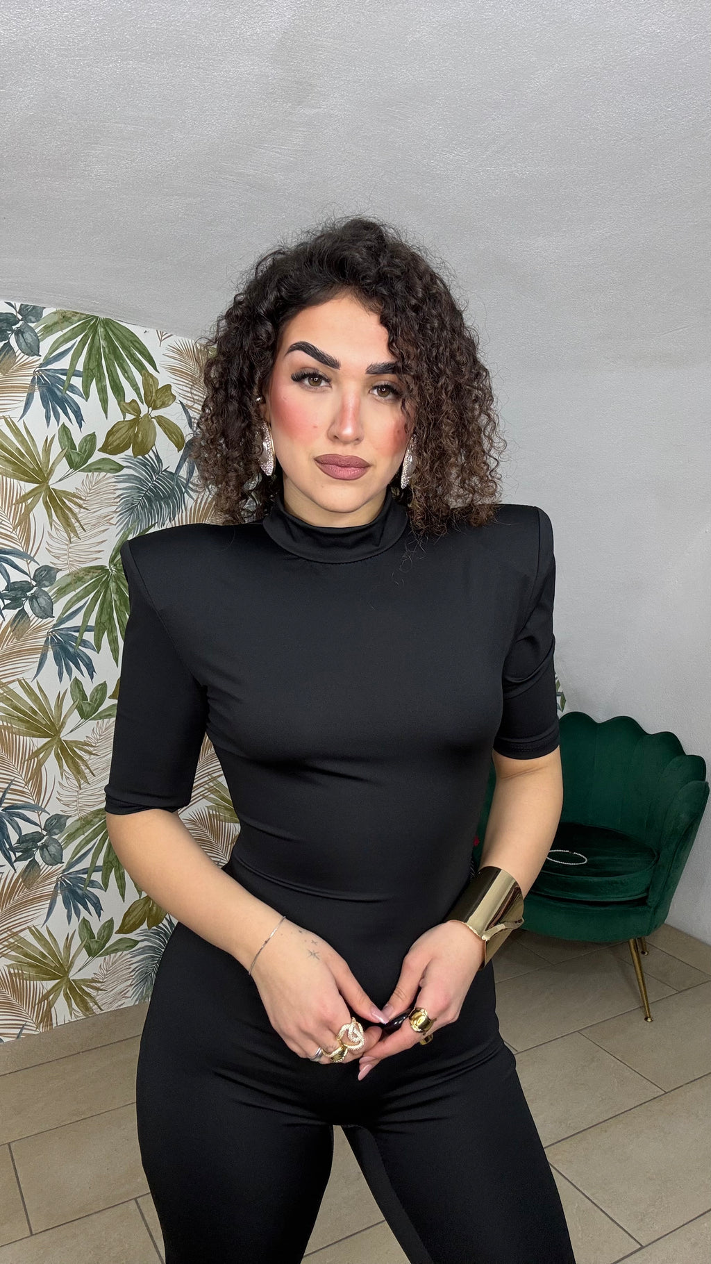 Jumpsuit con Spalla Preformata