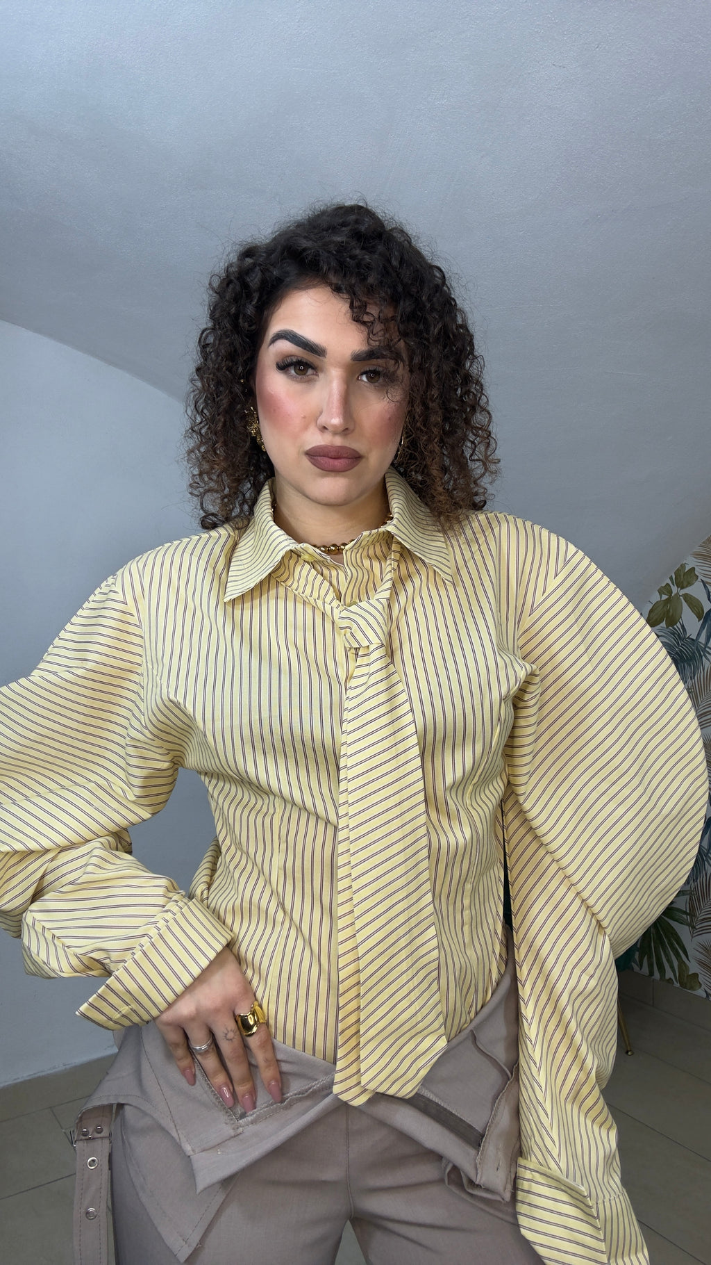Camicia Man manica ballon con cravatta
