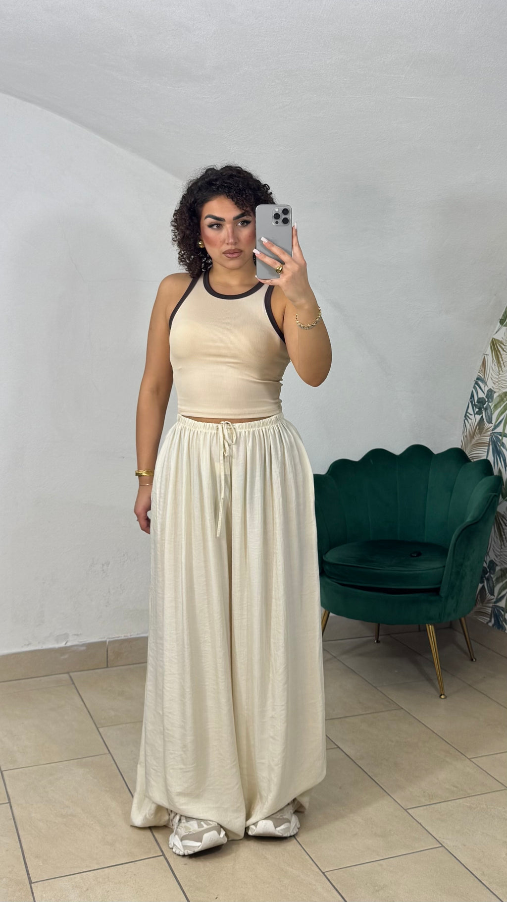 Canotta Bicolor Crop