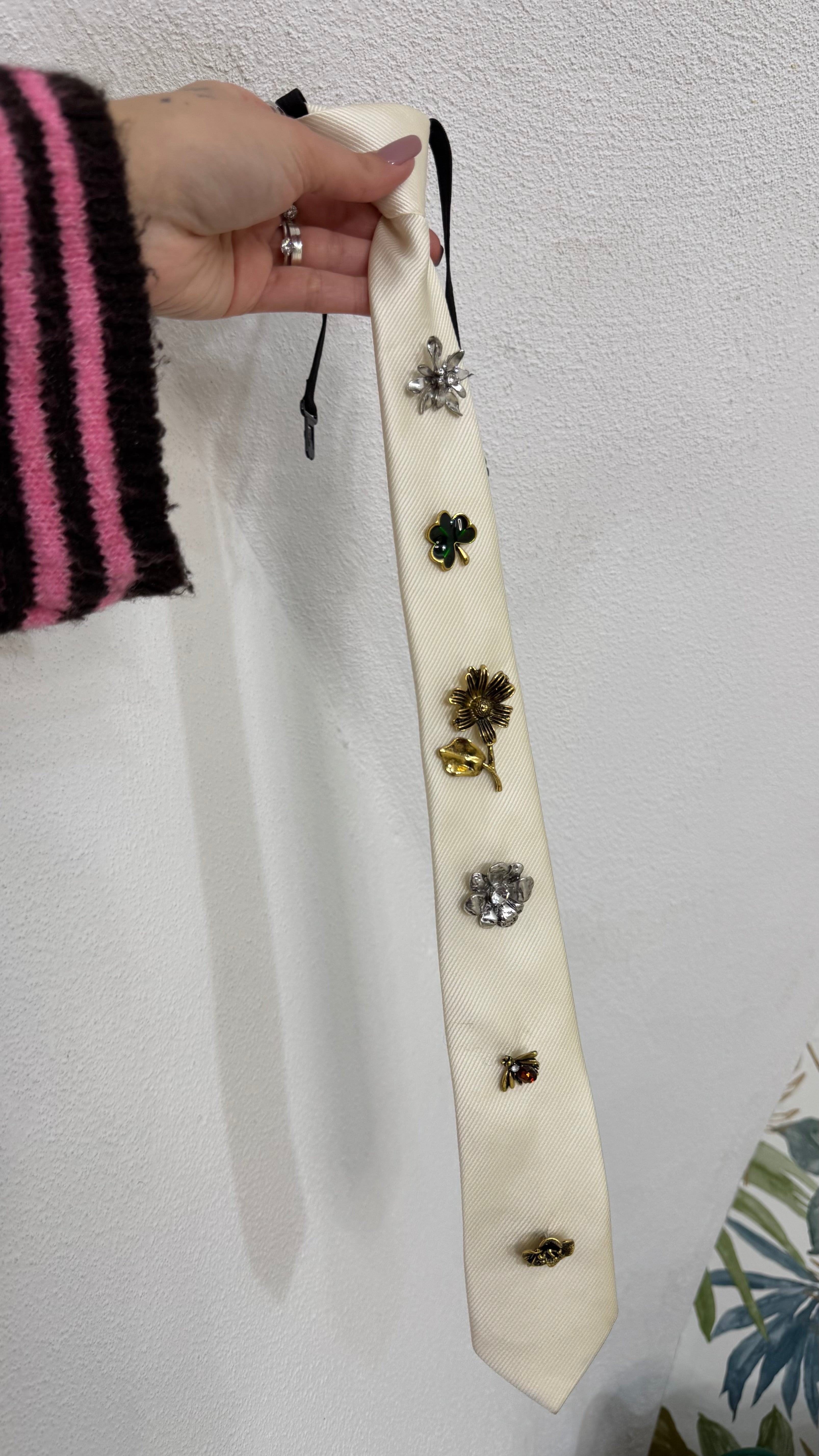 Cravatta con Applicazioni