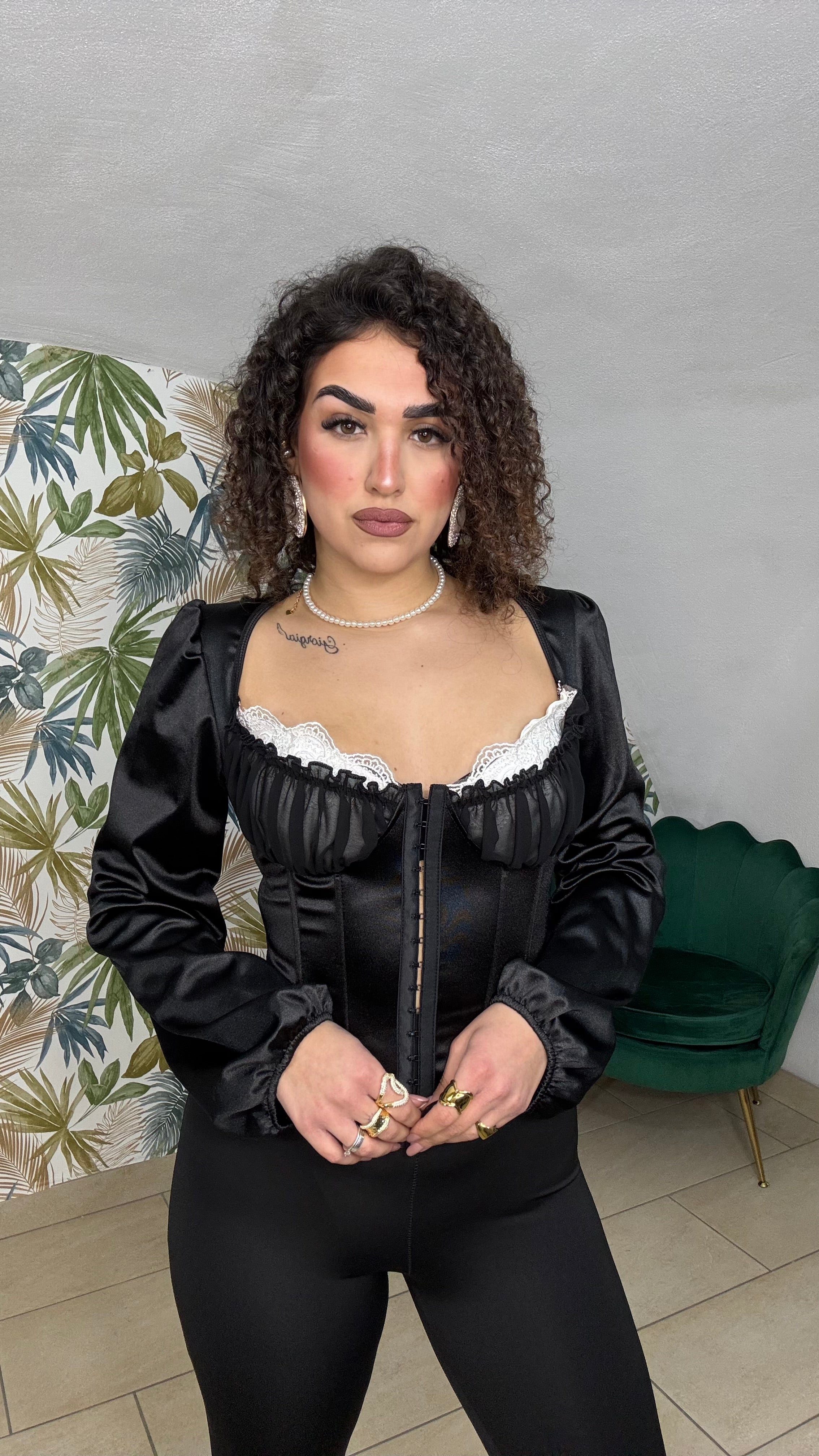 Corsetto Nero in Seta