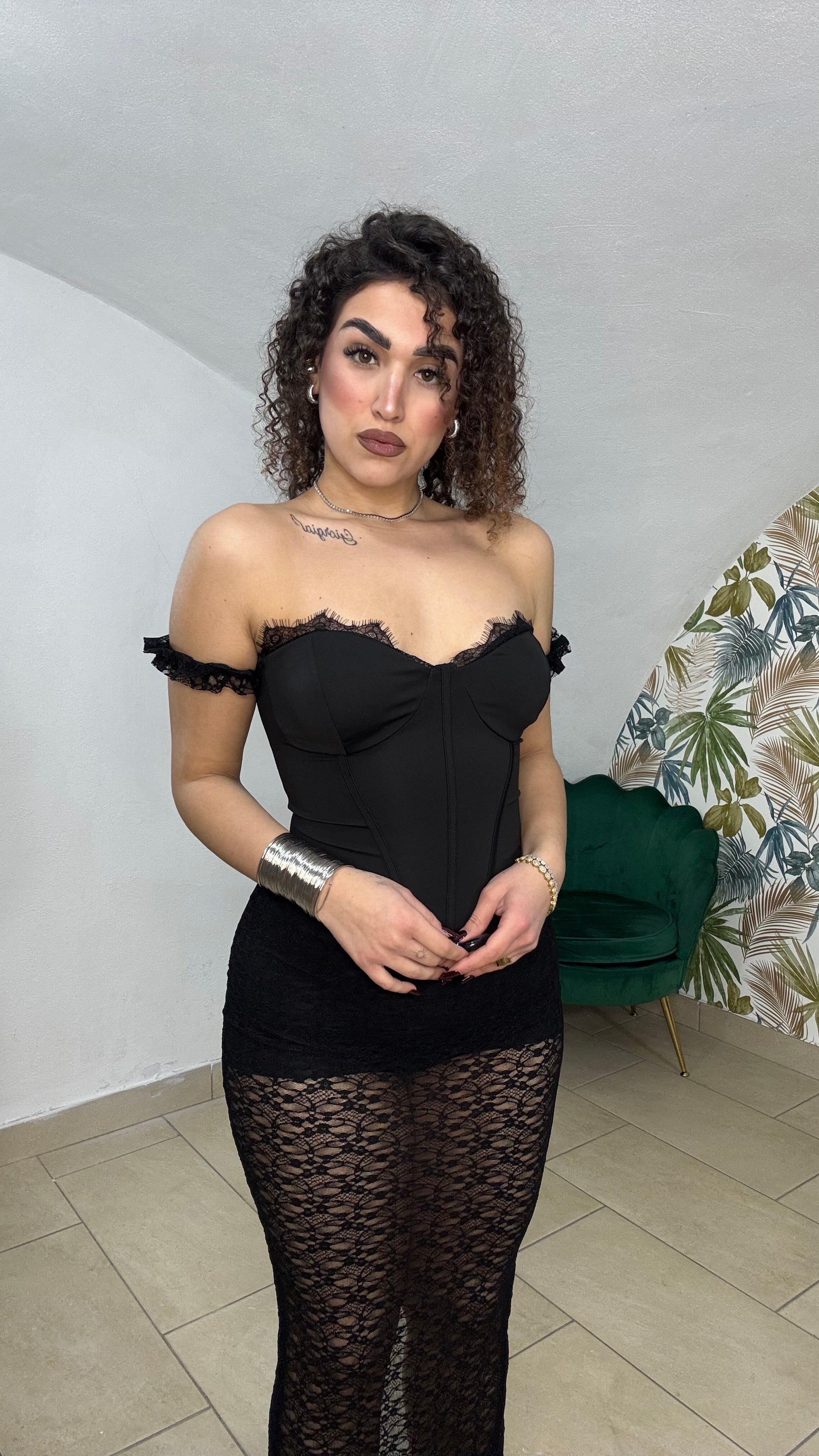 Dress in Pizzo con culotte