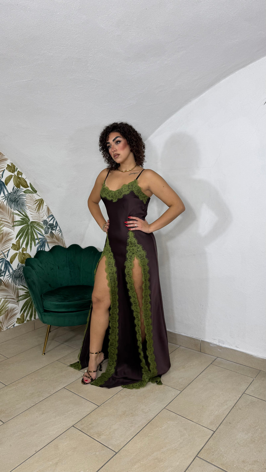 PRE-ORDINE Dress Soraya CURVY