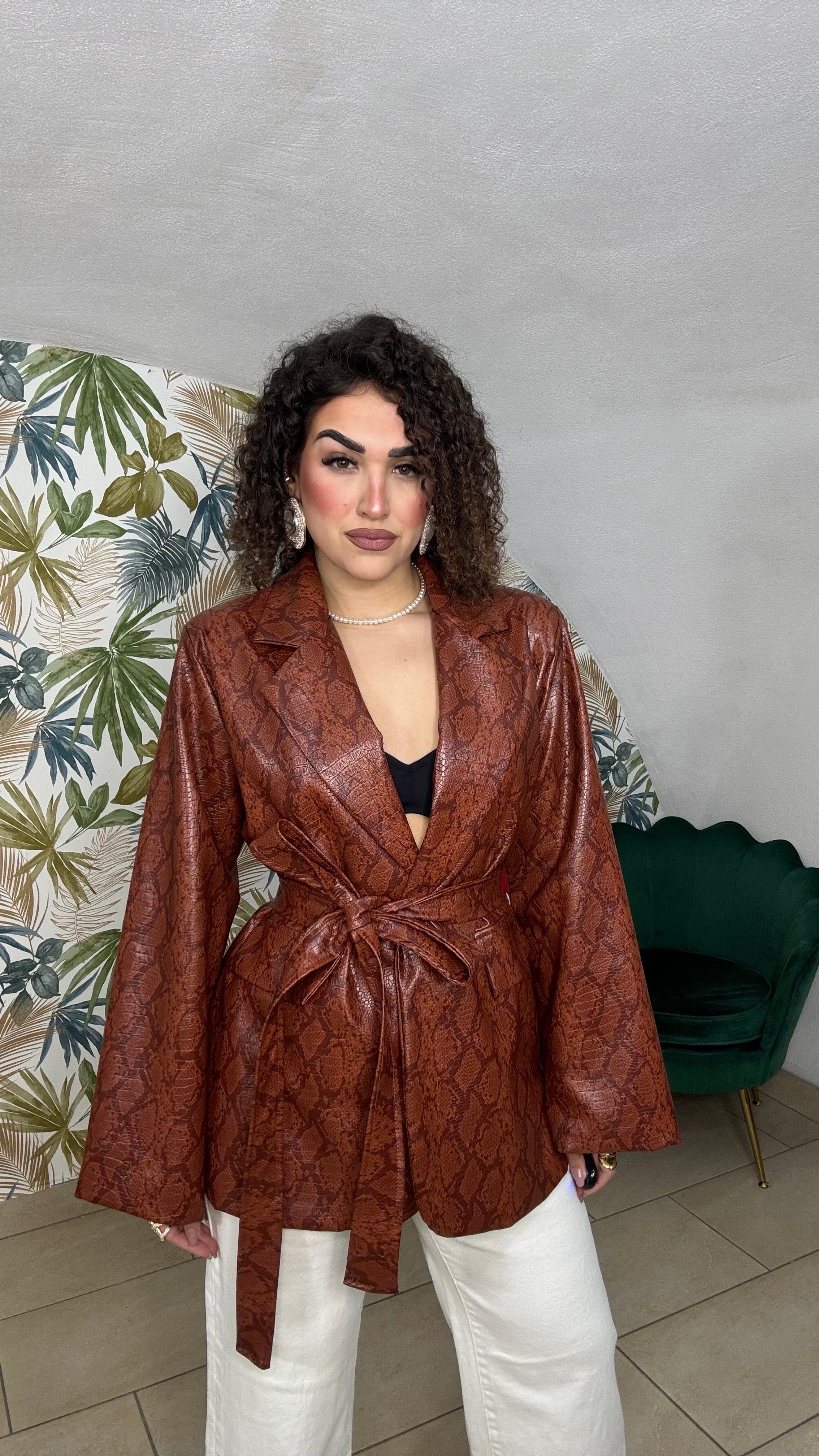 Giacca In Pelle Fantasia Pitonata con Spalla Strutturata