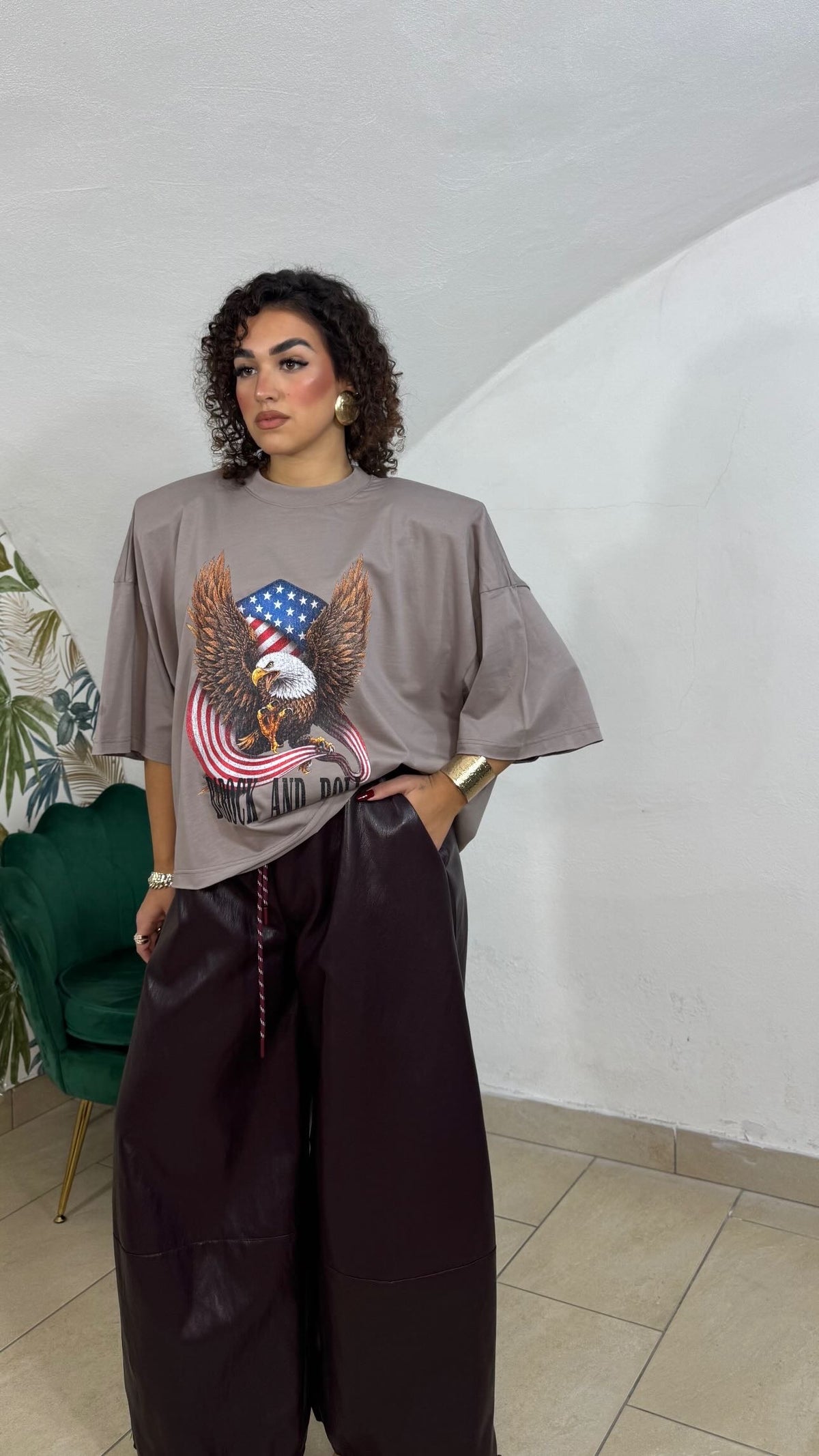 T-shirt American