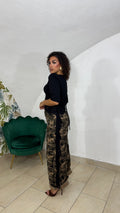T-shirt con pizzo taglio trasversale