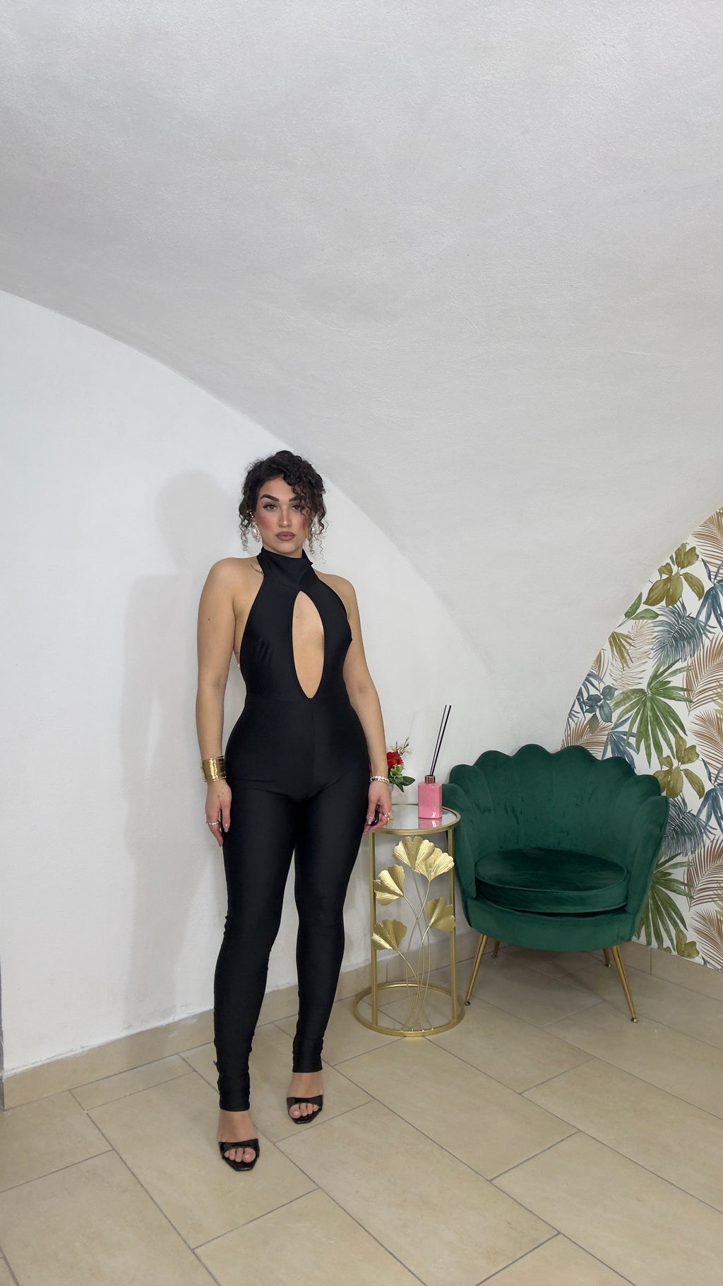 Jumpsuit scollo profondo