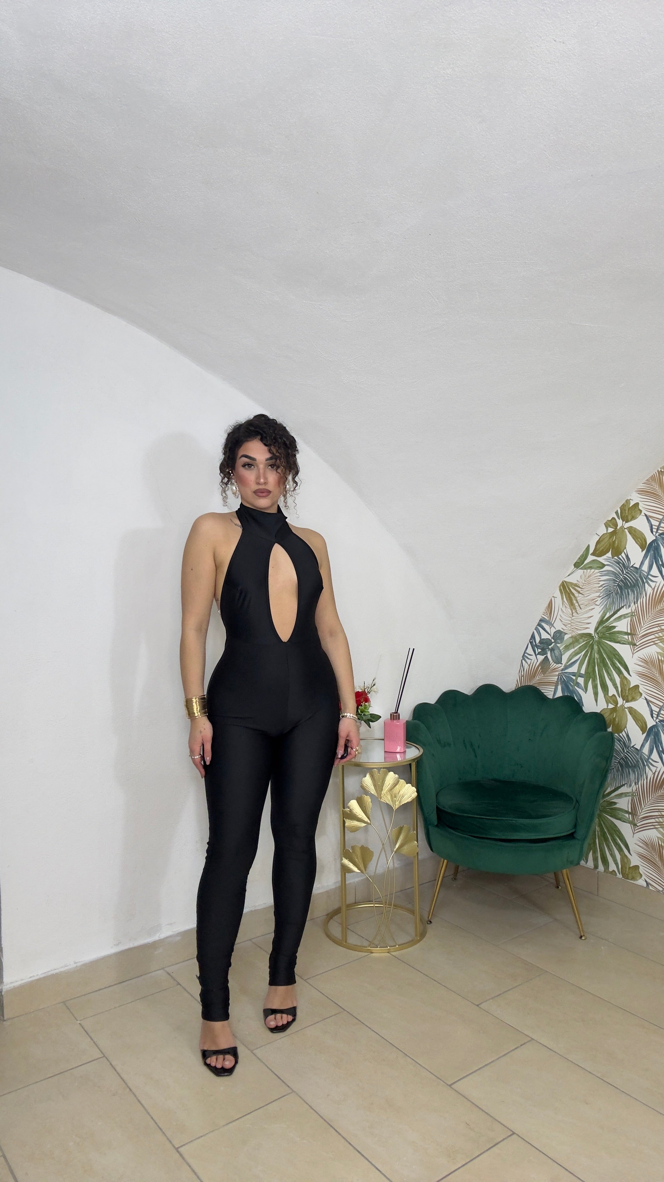 Jumpsuit scollo profondo